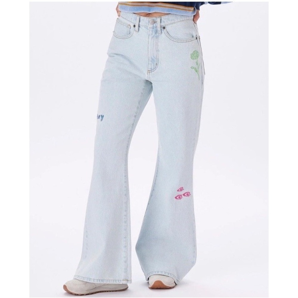 OBEY Clothing Rory Flare Denim Jeans Icy Wash Womens Size 28 Y2K